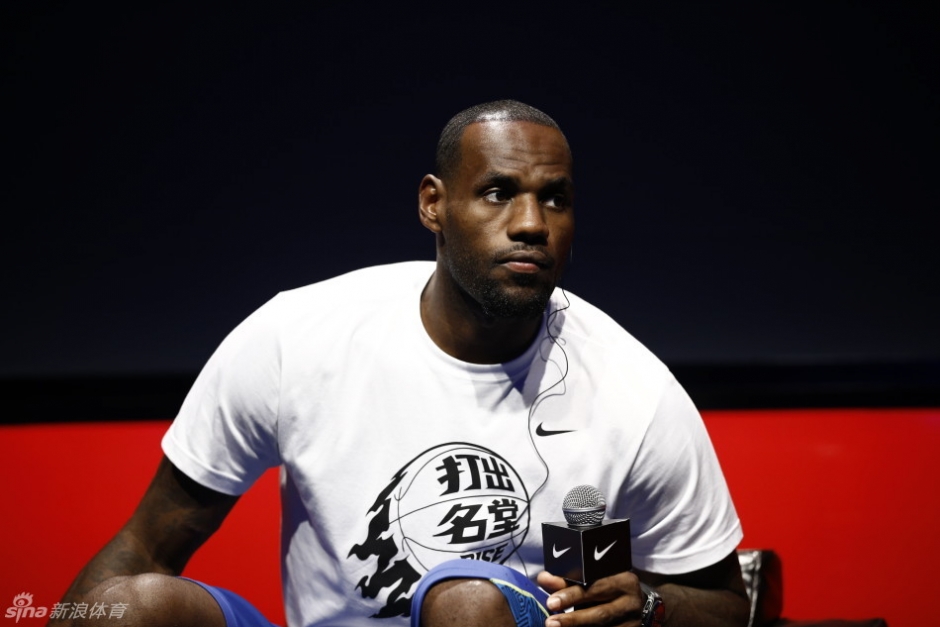 45度反背 45度反背