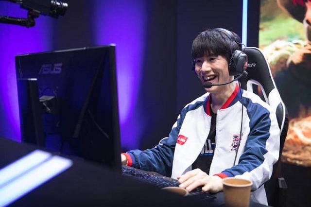 而是以站位 而是以站位